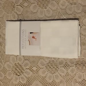 NEW! Reflections Microfiber Napkins
